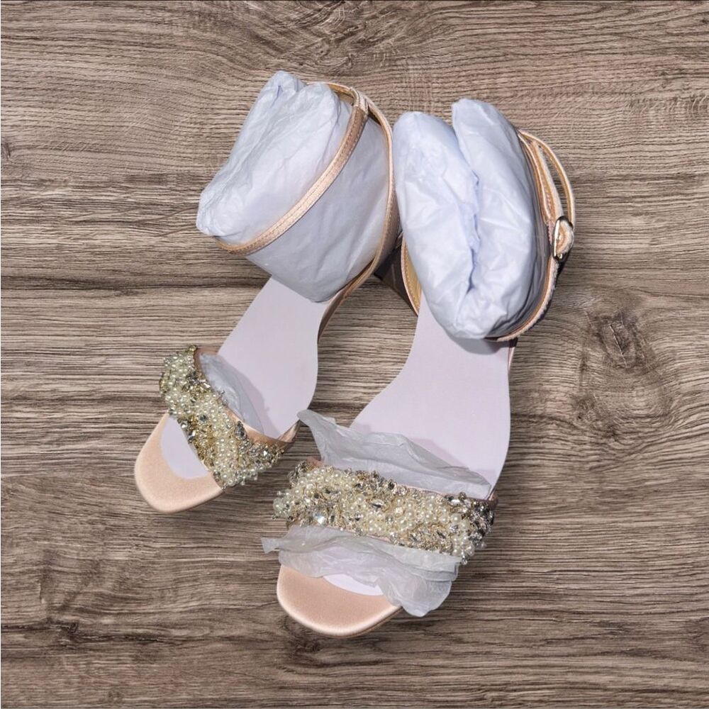 BADGLEY MISCHKA Clara Embellished Strap Evening Shoe SIZE 7.5